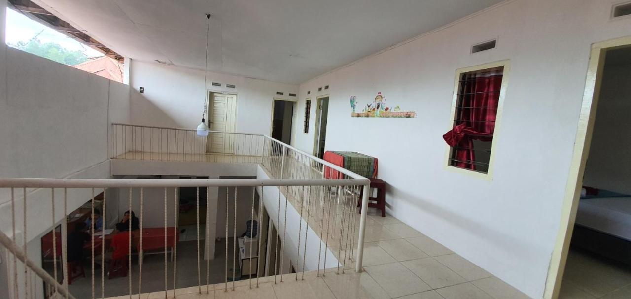 New Fatimah Guest House Syariah Bukittinggi Εξωτερικό φωτογραφία